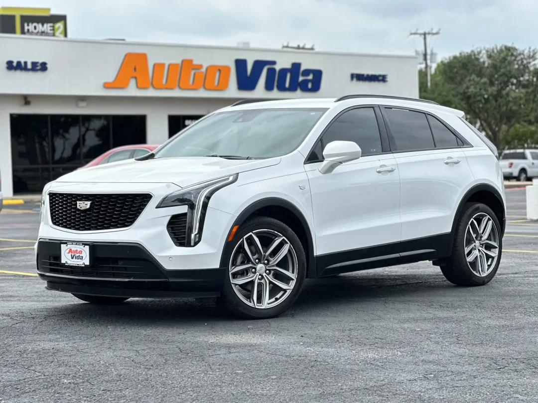 2020 Cadillac XT4 - 1GYFZER40LF054171 - Image #10
