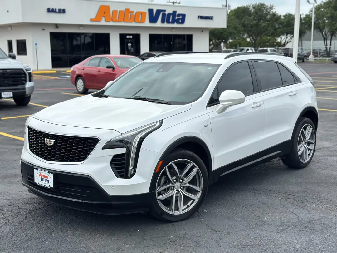 2020 Cadillac XT4 - 1GYFZER40LF054171 - Image #11