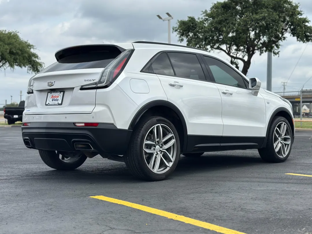 2020 Cadillac XT4 - 1GYFZER40LF054171 - Image #6