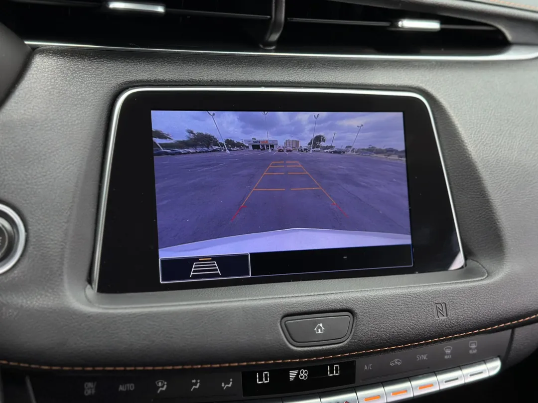2020 Cadillac XT4 - 1GYFZER40LF054171 - Image #23